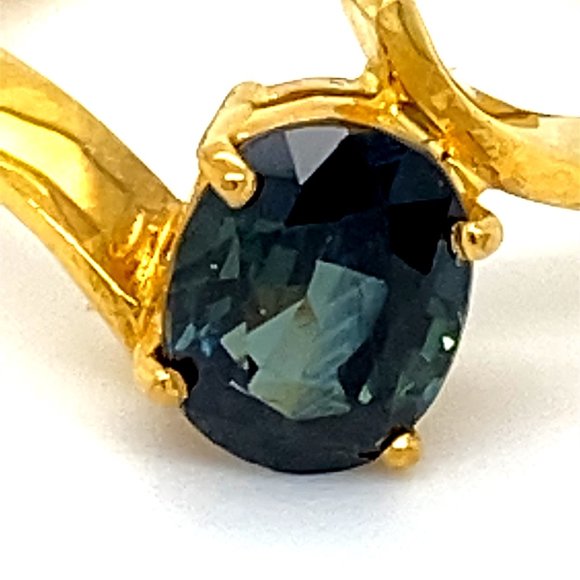 Blue Sapphire 2.05ct Solid 18K Yellow Gold Ring - Picture 8 of 8